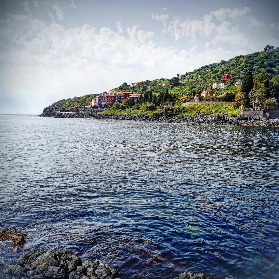 Made In Sicily Santa Tecla Bed and Breakfast Acireale Eksteriør billede